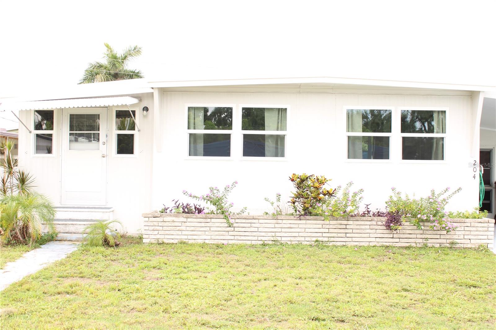 Photo of 204 50TH AVENUE DRIVE BRADENTON FL 34207