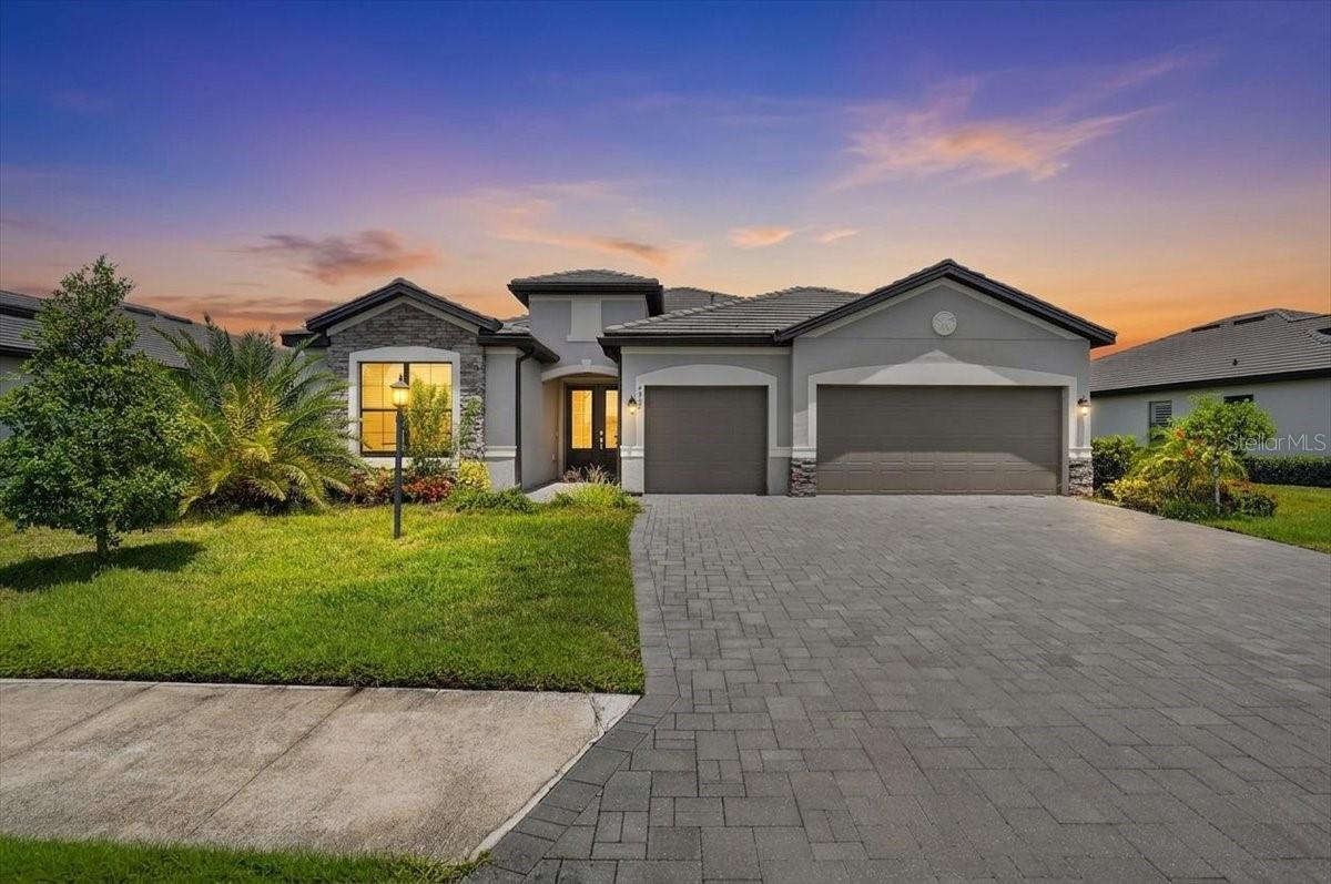 Photo of 4967 SEAFOAM TRAIL BRADENTON FL 34211