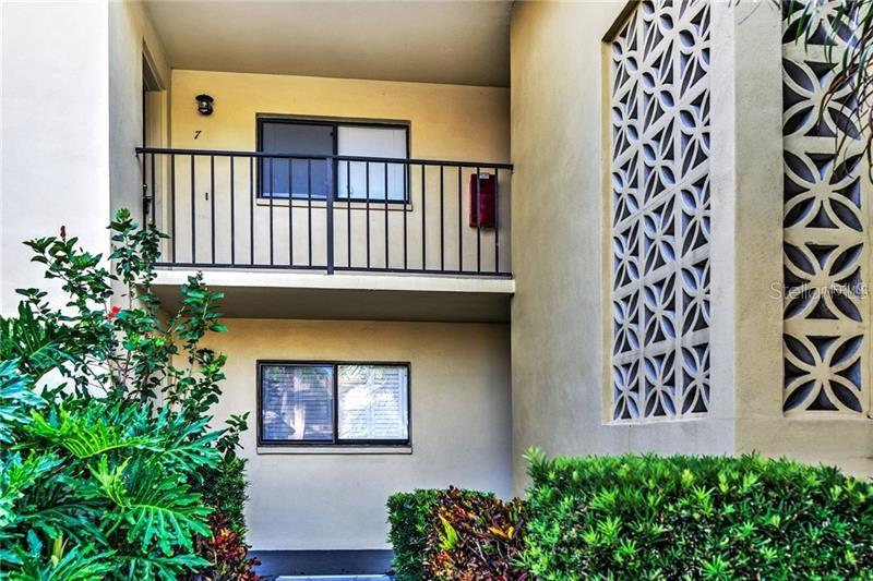 Photo of 2415 BAYSHORE GARDENS PARKWAY #7 BRADENTON FL 34207