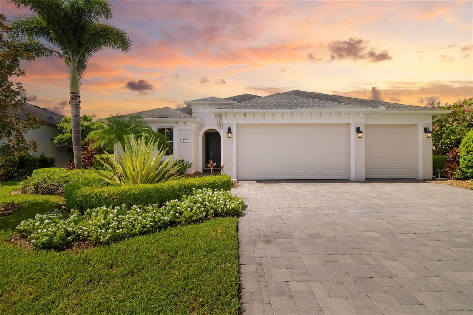 Photo of 332 CHANTILLY TRAIL BRADENTON FL 34212