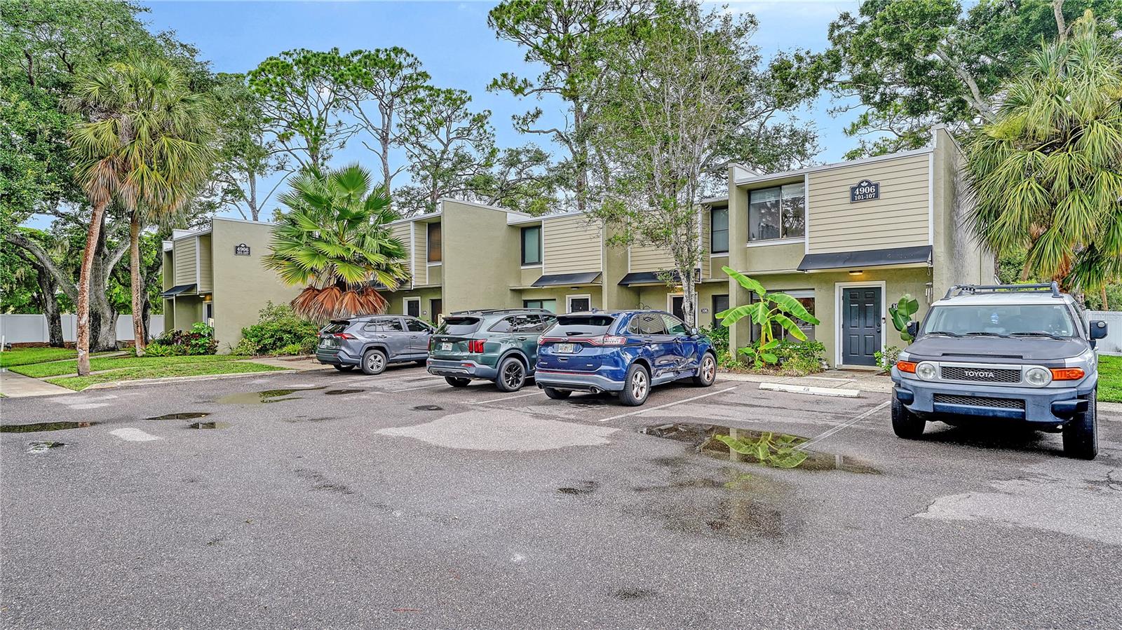 Photo of 4906 25TH STREET #107 BRADENTON FL 34207