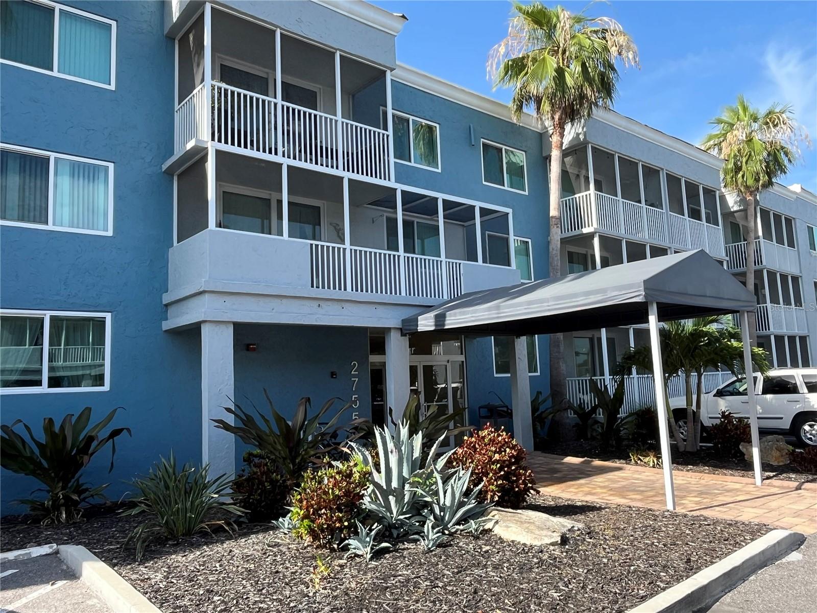 Photo of 2755 COCONUT BAY LN LANE #119 (1K) SARASOTA FL 34237