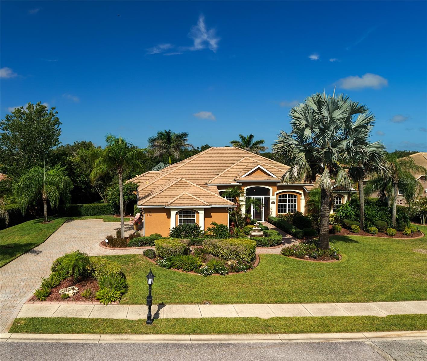 Photo of 414 169TH COURT BRADENTON FL 34212