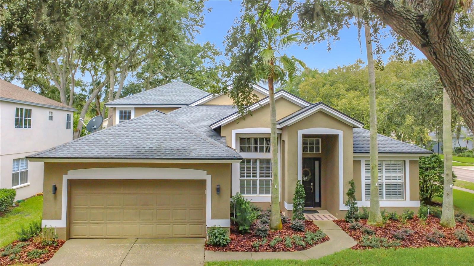 Photo of 5846 BENT GRASS DRIVE VALRICO FL 33596