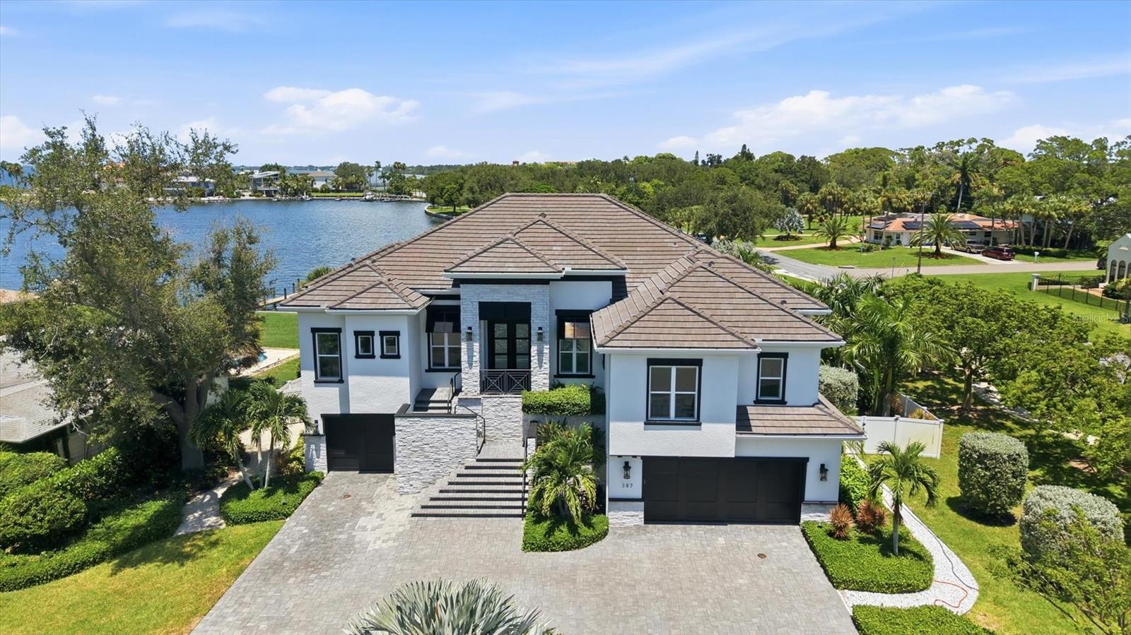 Photo of 387 S SHORE DRIVE SARASOTA FL 34234