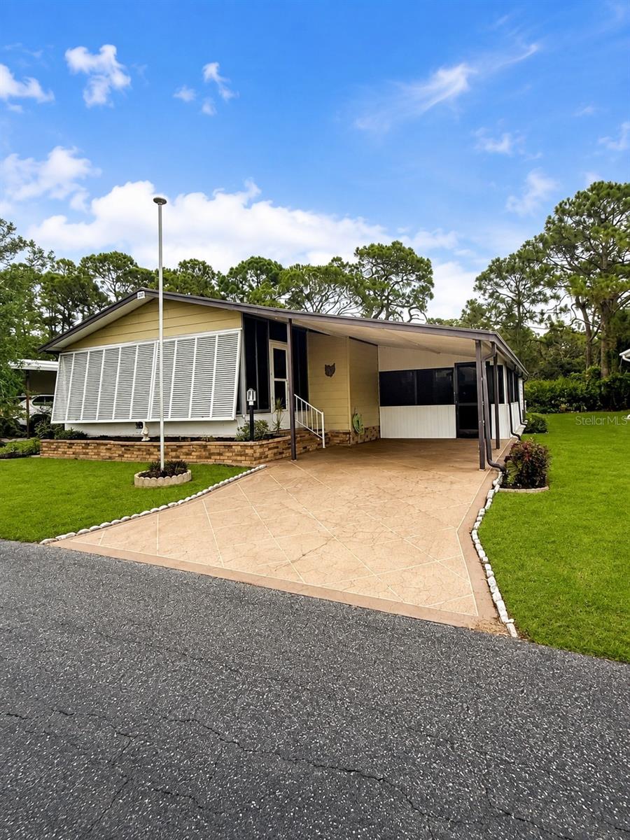 Photo of 201 N FIJI CIRCLE ENGLEWOOD FL 34223