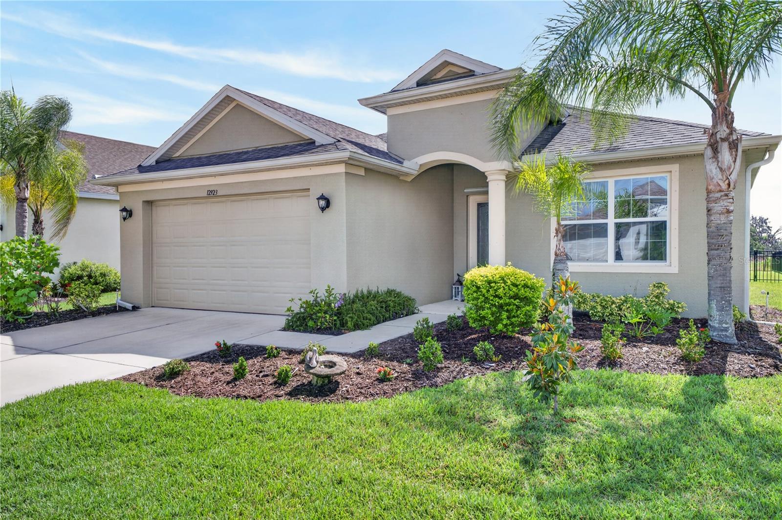 Photo of 12923 RAINWASHED LOOP PARRISH FL 34219