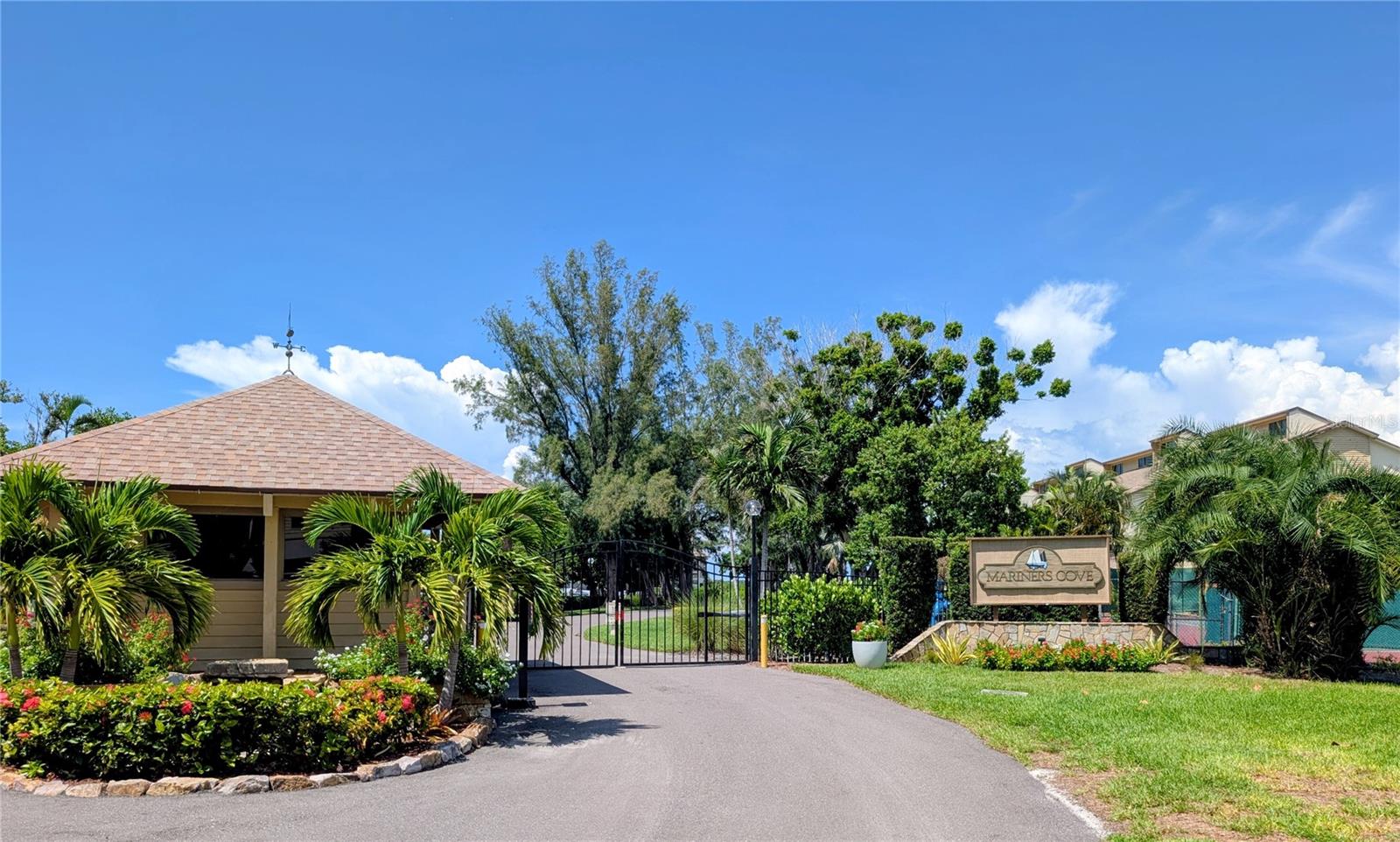 Photo of 3850 MARINERS WALK #723 CORTEZ FL 34215