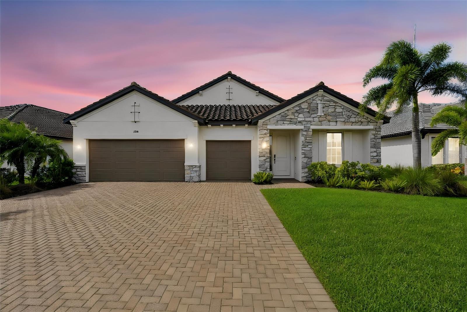Photo of 2128 WOODLEAF HAMMOCK COURT BRADENTON FL 34211