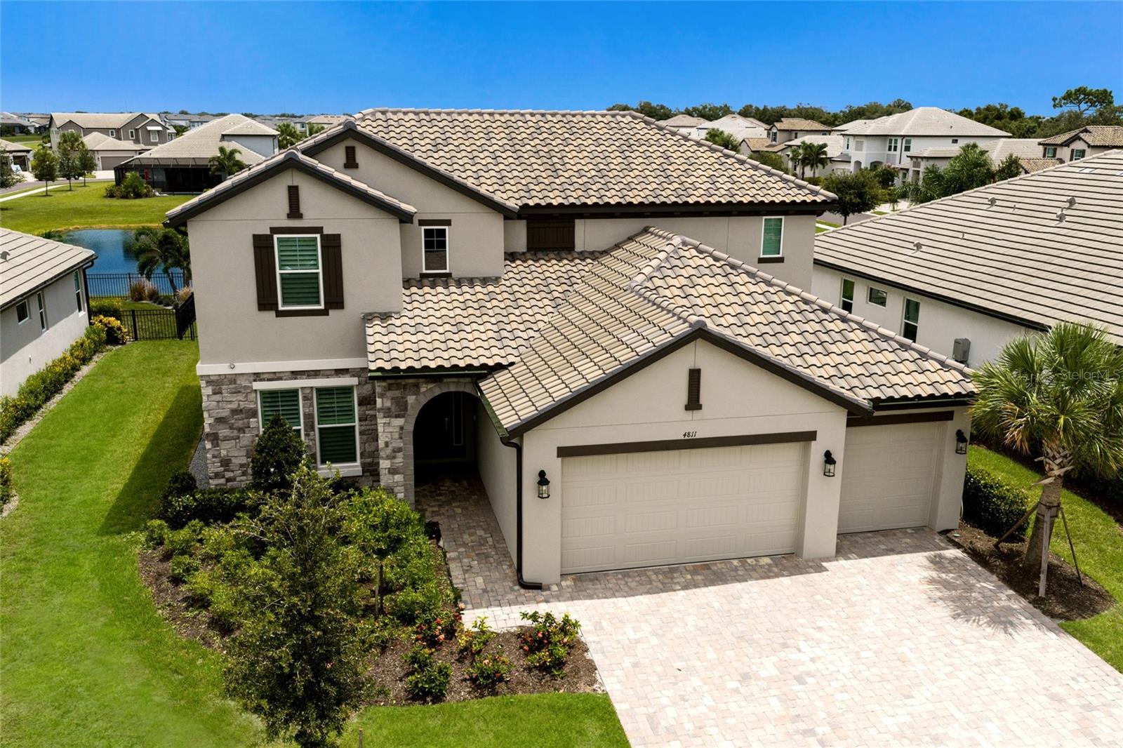 Photo of 4811 HONEY DEW LANE BRADENTON FL 34211