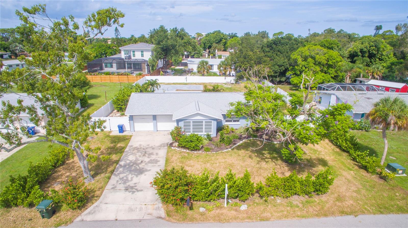 Photo of 6344 GLENCOE AVENUE SARASOTA FL 34231