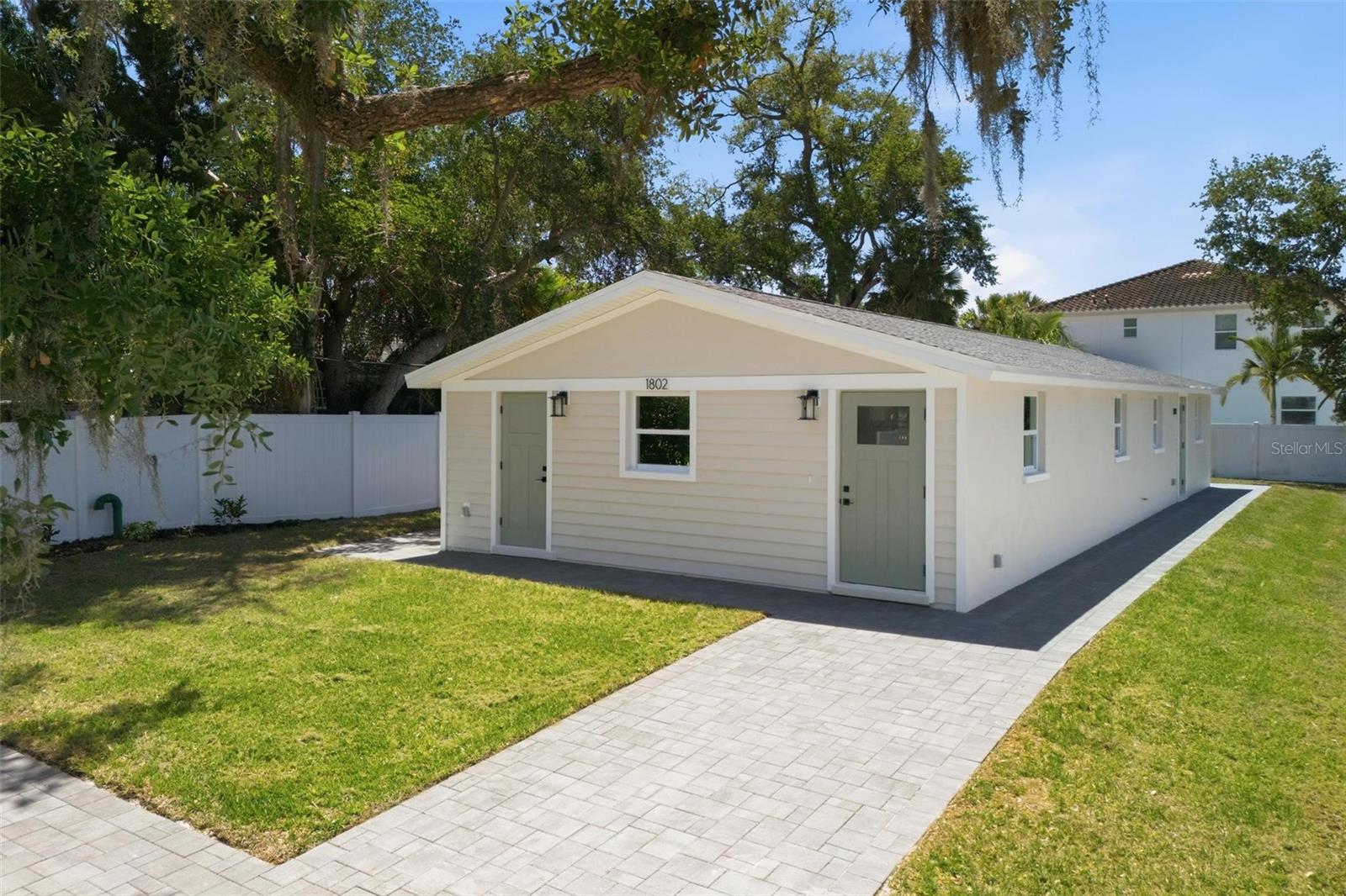 Photo of 1802 ROBINHOOD STREET SARASOTA FL 34231
