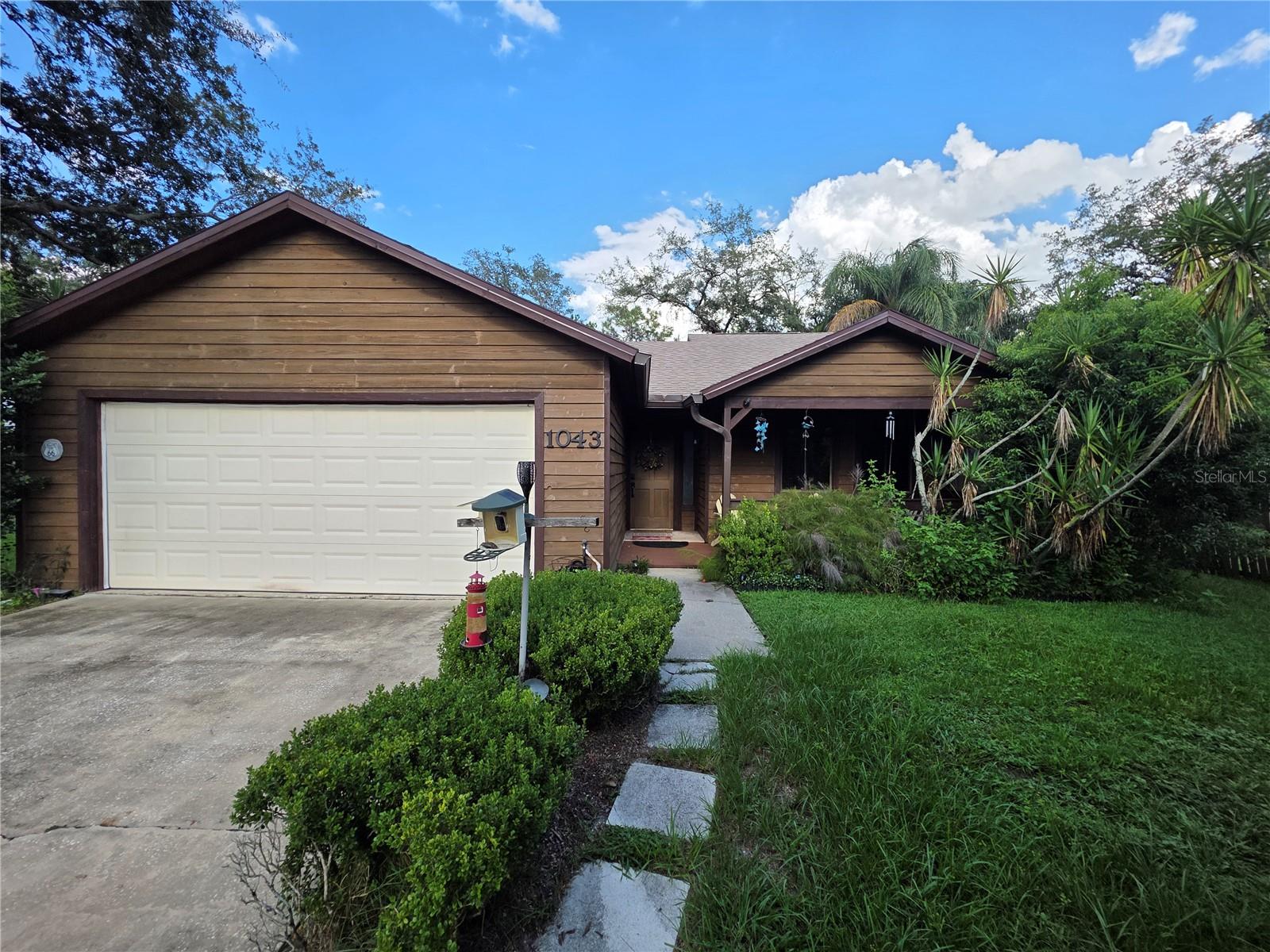 Photo of 1043 LOMMLER STREET LONGWOOD FL 32750