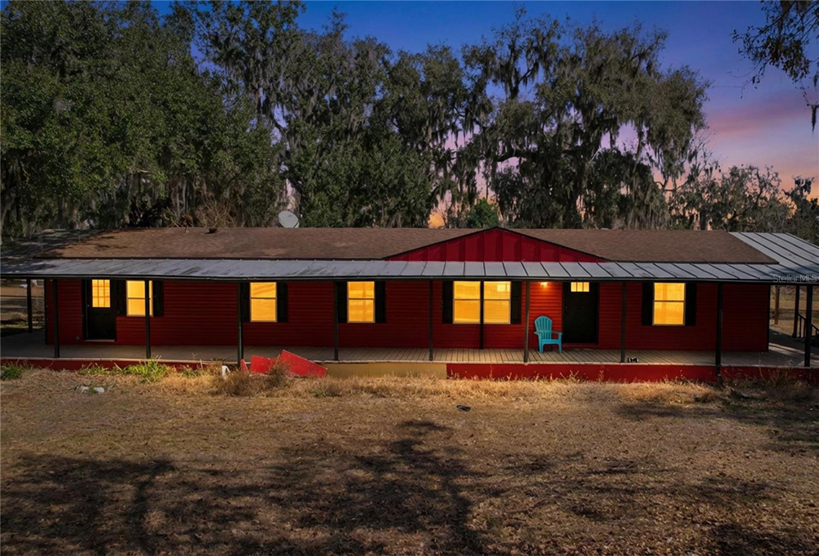Photo of 15210 ROUGH DIAMOND RANCH ROAD LITHIA FL 33547