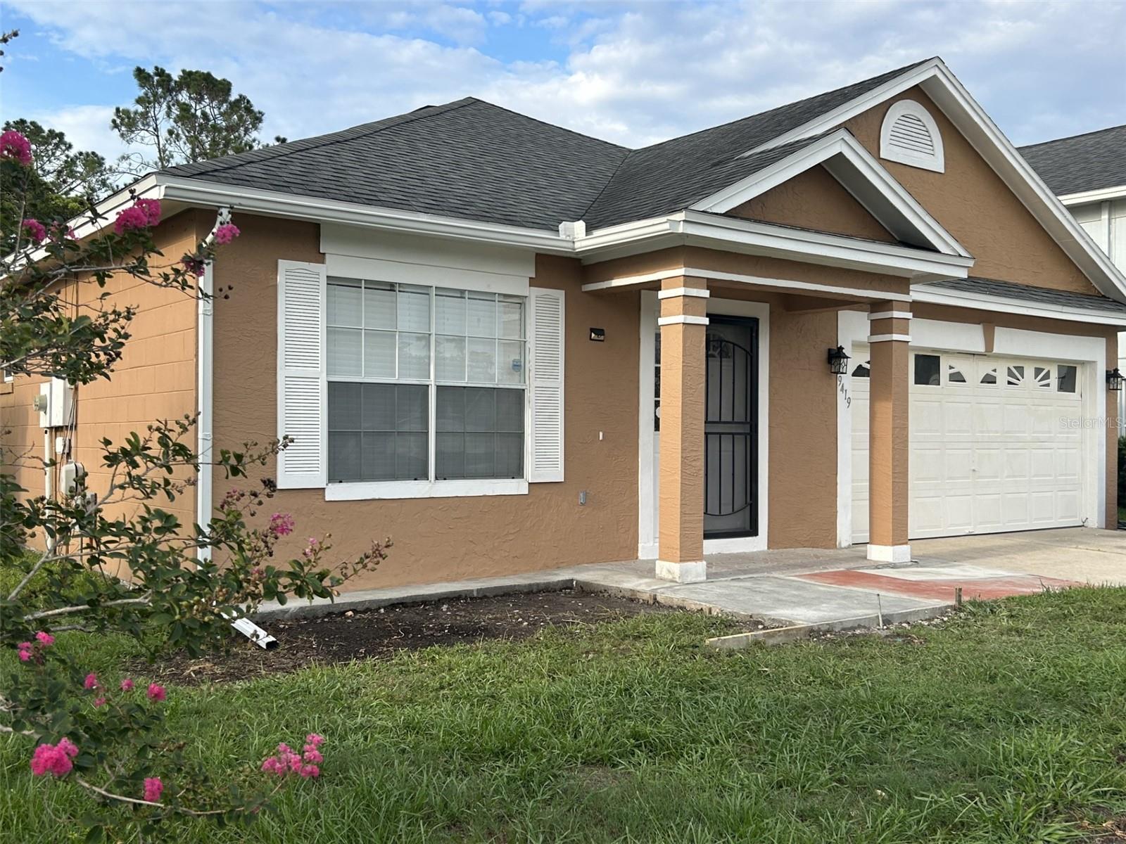 Photo of 9419 CHANDON DRIVE ORLANDO FL 32825