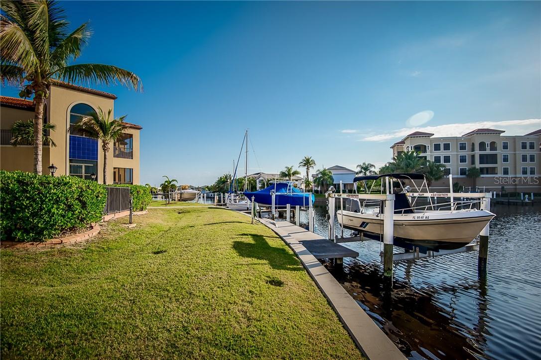 Photo of 3334 PURPLE MARTIN DRIVE #211 PUNTA GORDA FL 33950