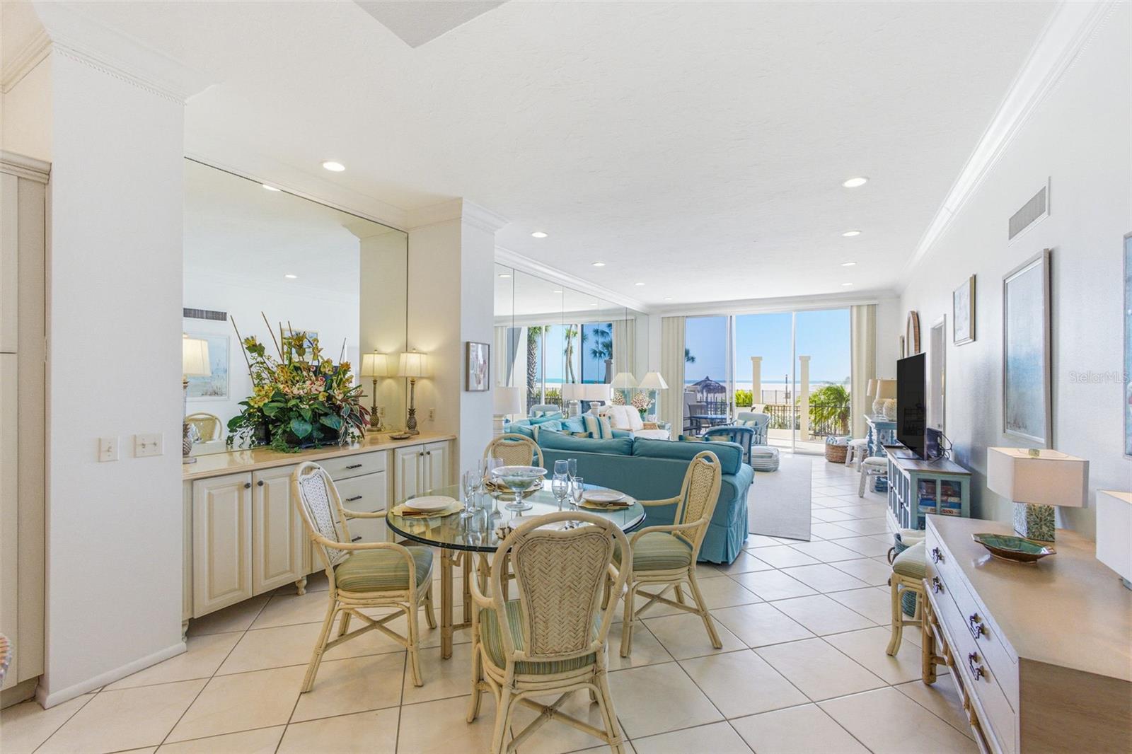 Photo of 1212 BENJAMIN FRANKLIN DRIVE #102 SARASOTA FL 34236