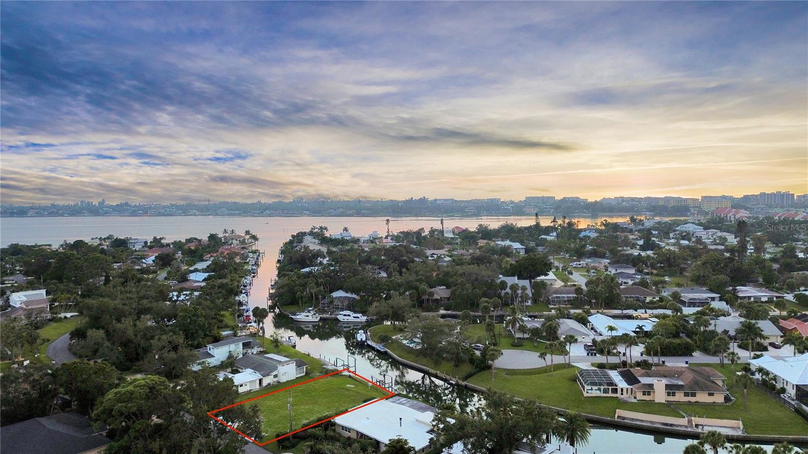Photo of 1849 BAYWOOD DRIVE SARASOTA FL 34231