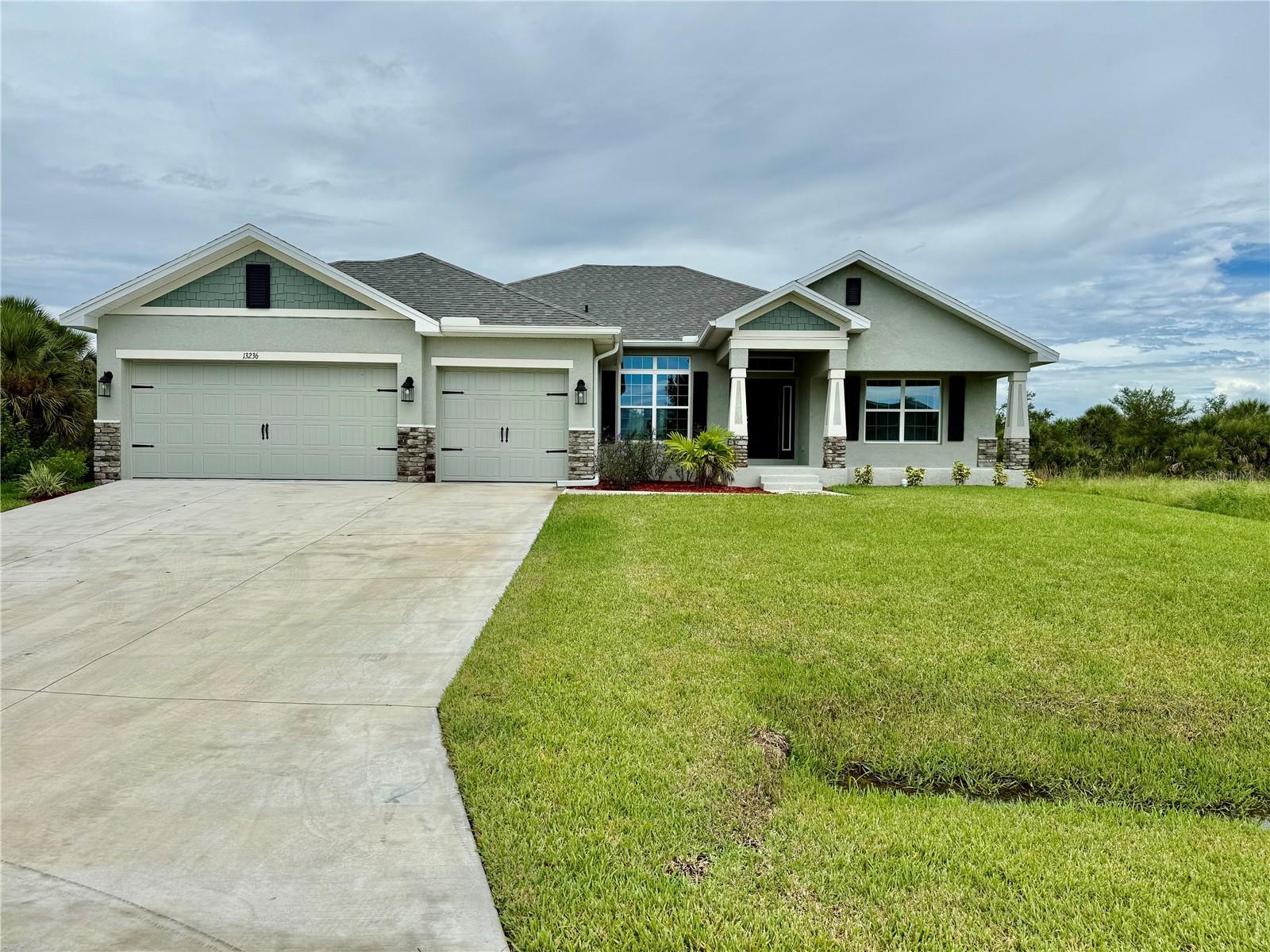 Photo of 13236 PACE CIRCLE PORT CHARLOTTE FL 33981
