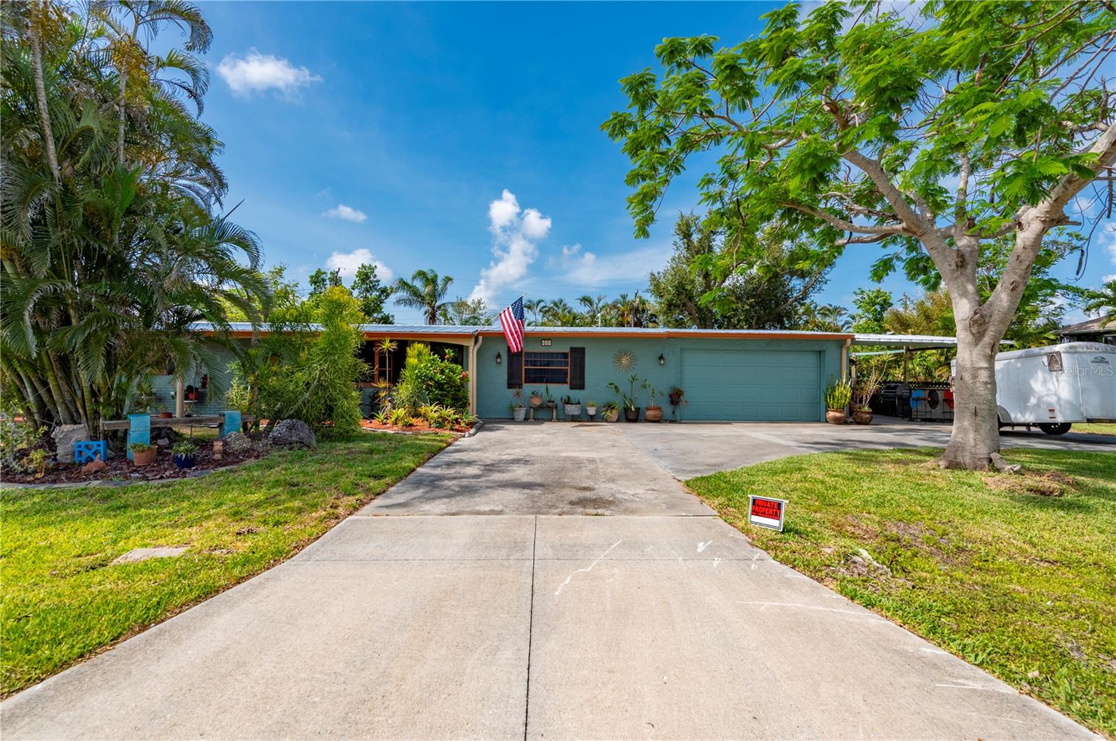 Photo of 611 BONITA COURT PUNTA GORDA FL 33950