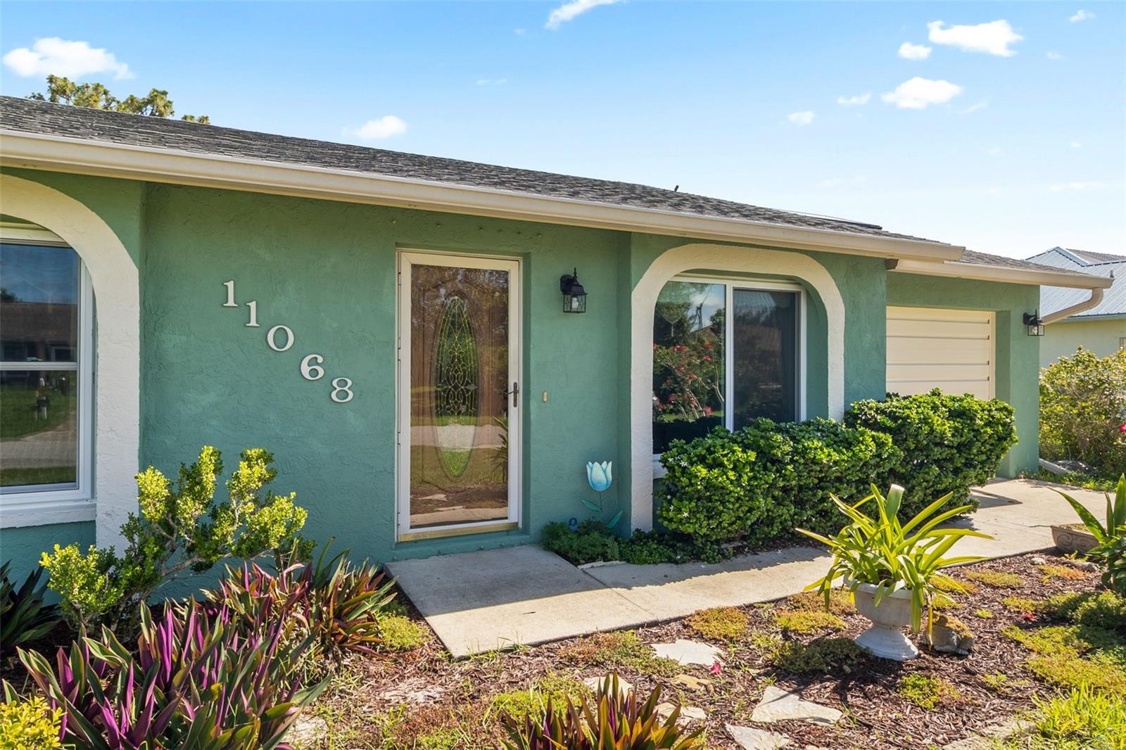 Photo of 11068 JACQUELINE AVENUE ENGLEWOOD FL 34224