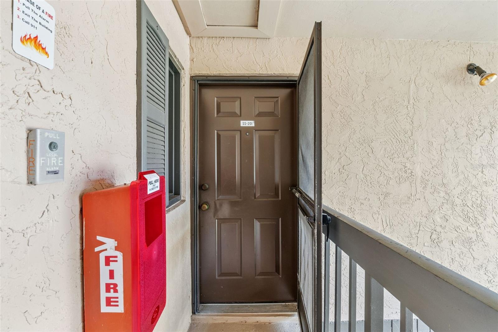 Photo of 19505 QUESADA AVENUE #SS201 PORT CHARLOTTE FL 33948