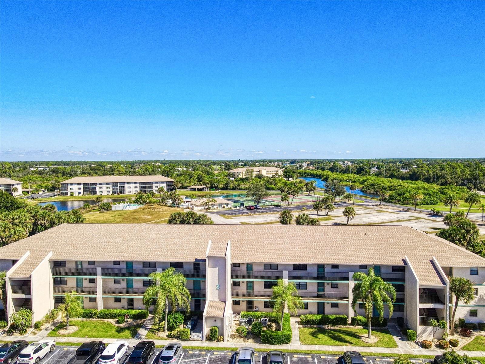 Photo of 175 KINGS HIGHWAY #225 (B5) PUNTA GORDA FL 33983