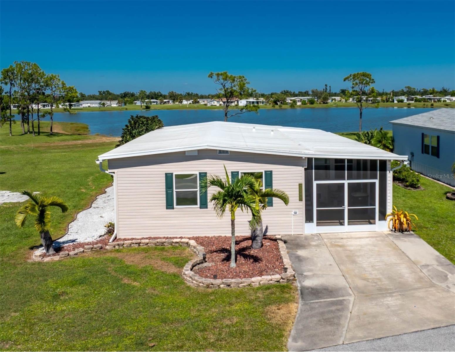 Photo of 7548 RATAN CIRCLE PORT CHARLOTTE FL 33981
