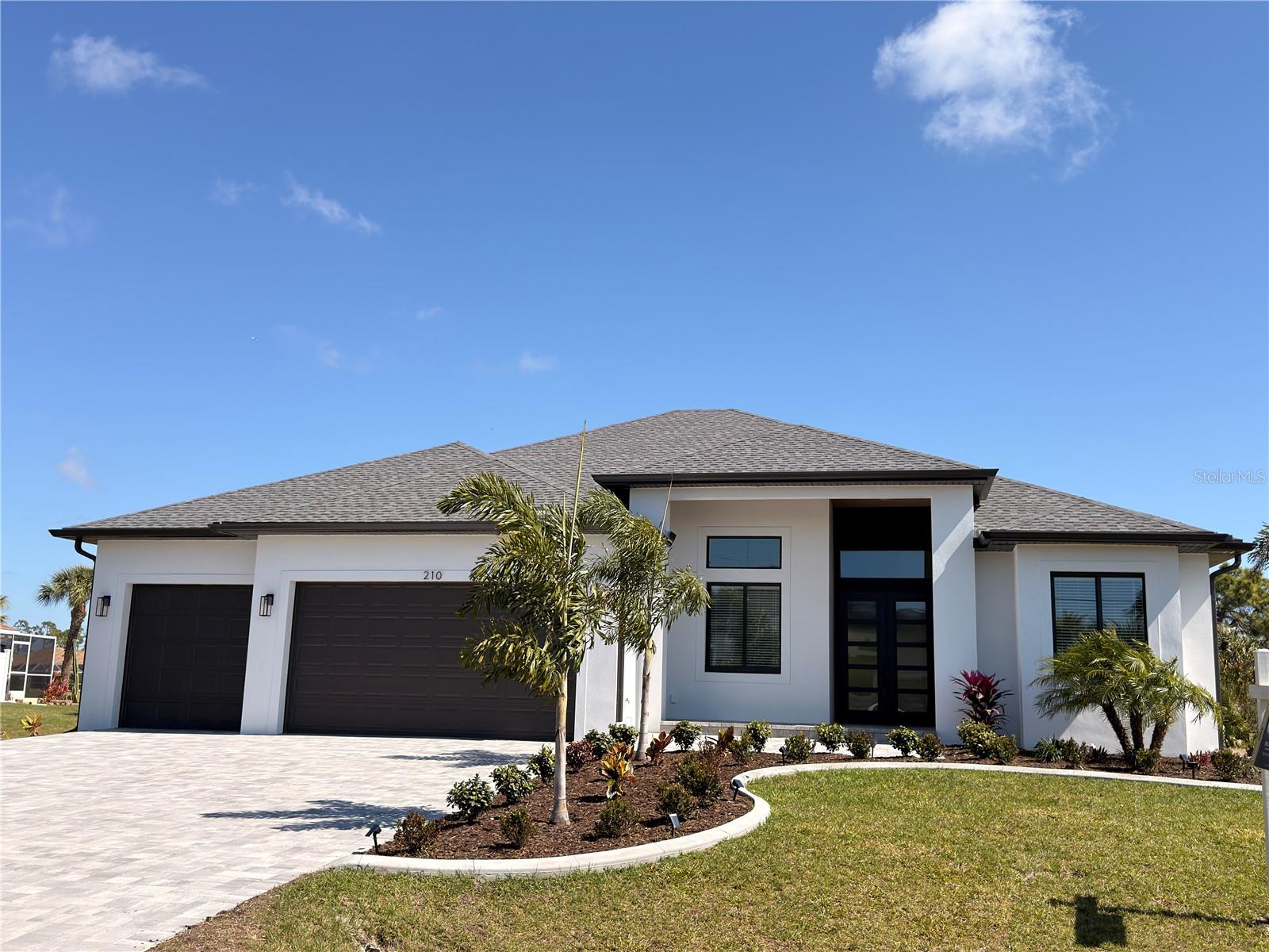 Photo of 210 TOURNAMENT ROAD ROTONDA WEST FL 33947