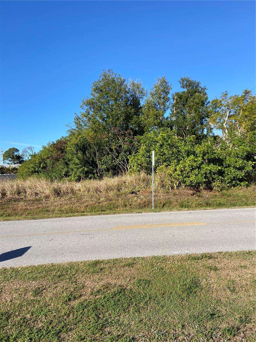 Photo of 3171 ELKCAM BOULEVARD PORT CHARLOTTE FL 33952