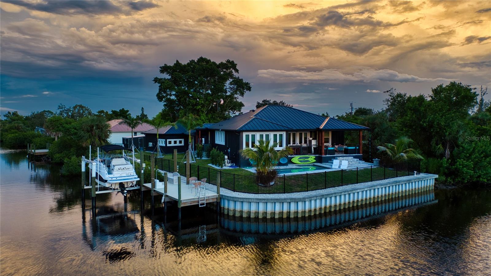 Photo of 3001 BANYAN WAY PUNTA GORDA FL 33950