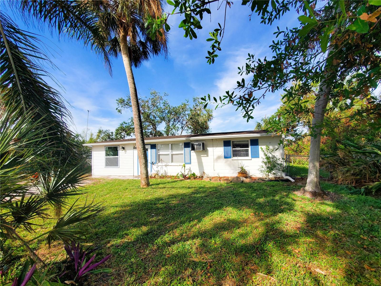 Photo of 8362 OSPREY ROAD ENGLEWOOD FL 34224