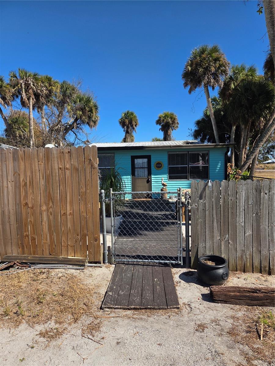Photo of 1024 STRICKLAND ROAD OKEECHOBEE FL 34974