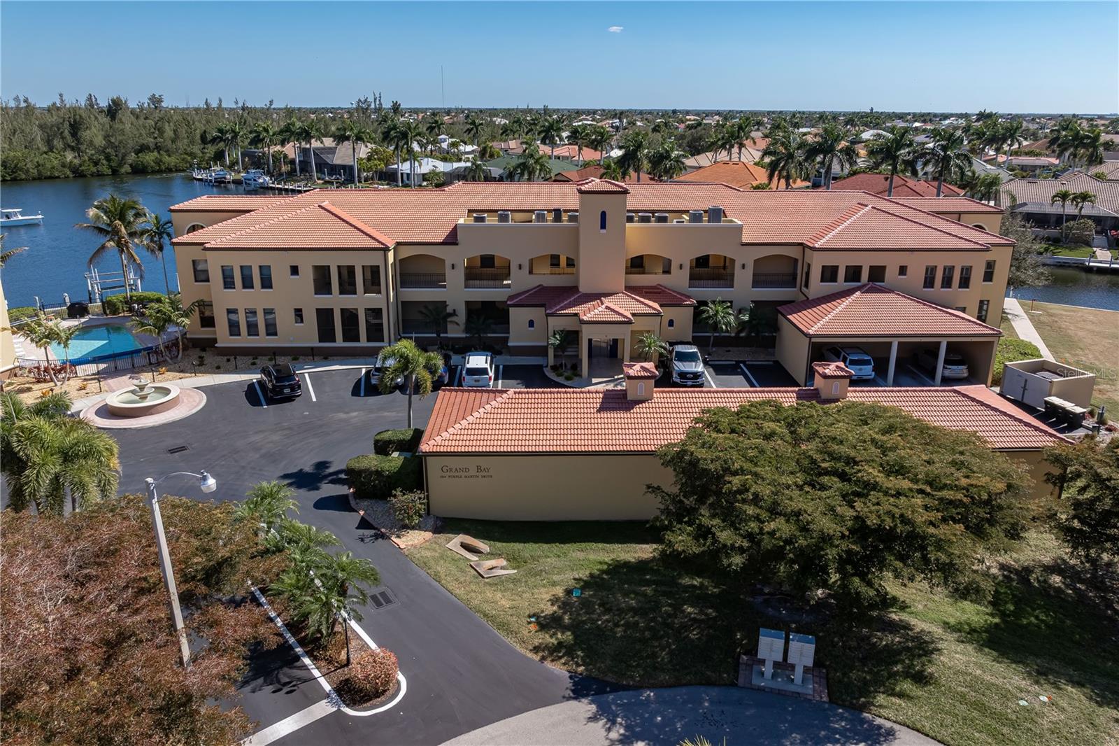 Photo of 3334 PURPLE MARTIN DRIVE #215 PUNTA GORDA FL 33950