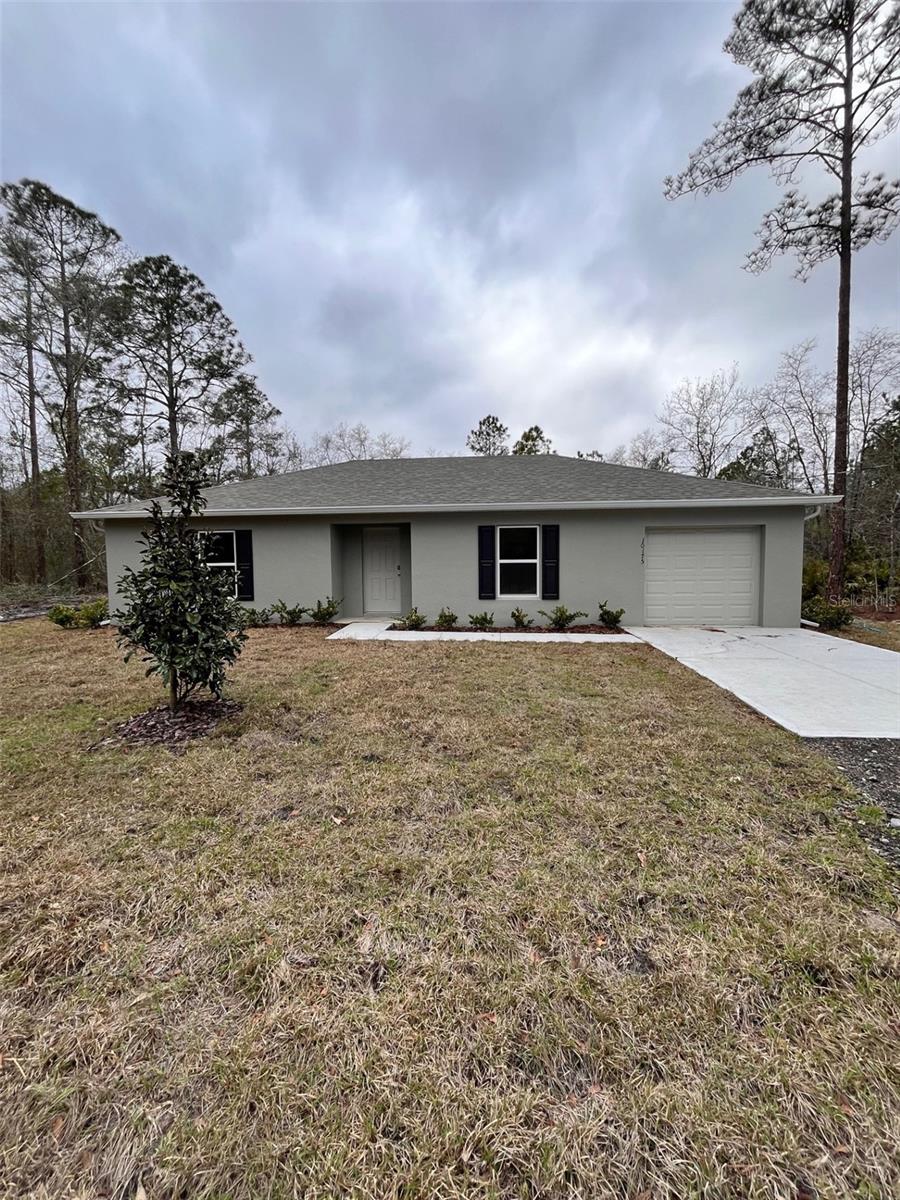 Photo of 10175 BECKENGER AVENUE HASTINGS FL 32145