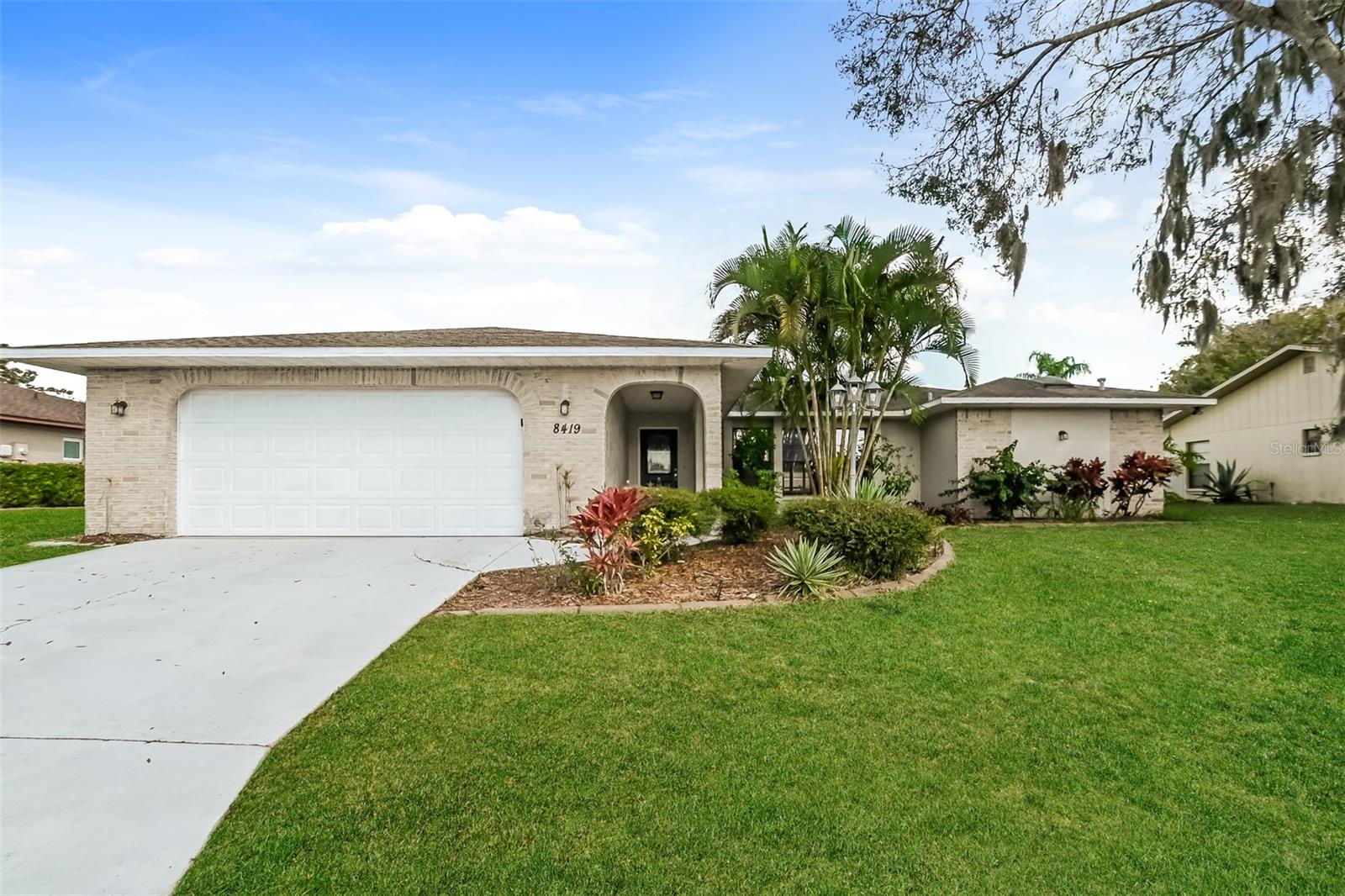 Photo of 8419 BRANDEIS CIRCLE SARASOTA FL 34243