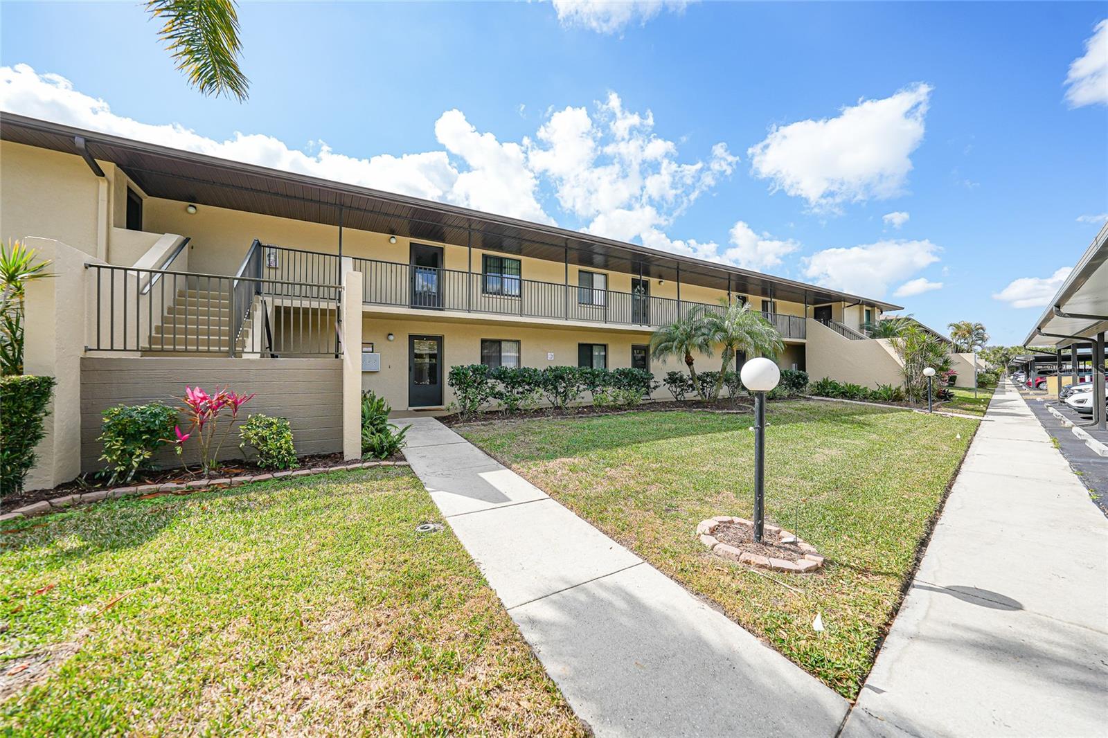 Photo of 4000 OAKVIEW DRIVE #L2 PUNTA GORDA FL 33980