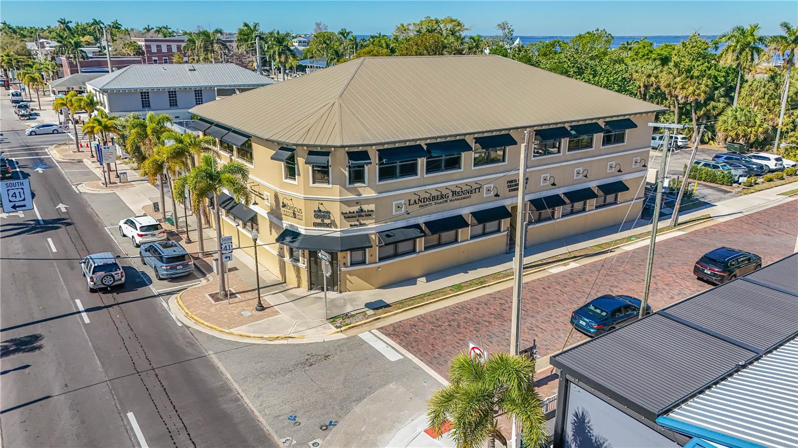 Photo of 252 W MARION AVENUE #113 & 115 PUNTA GORDA FL 33950