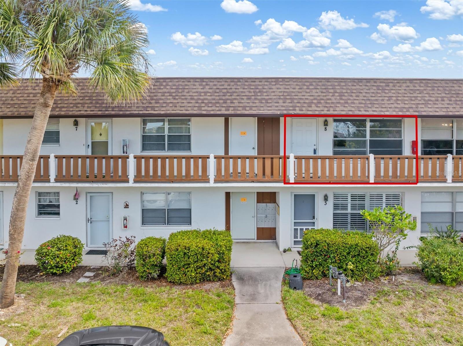Photo of 2 QUAILS RUN BOULEVARD #8 ENGLEWOOD FL 34223