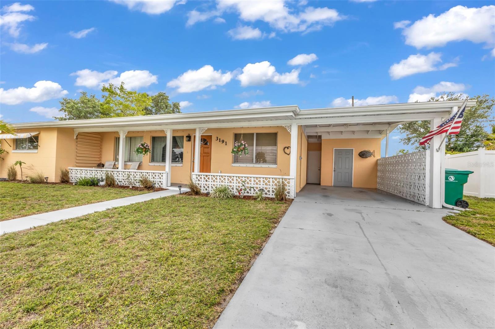 Photo of 3191 EASY STREET PORT CHARLOTTE FL 33952