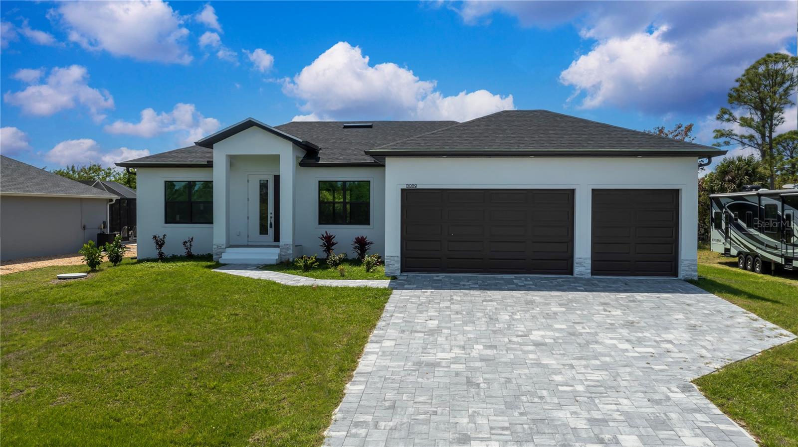 Photo of 15089 ALDAMA CIRCLE PORT CHARLOTTE FL 33981