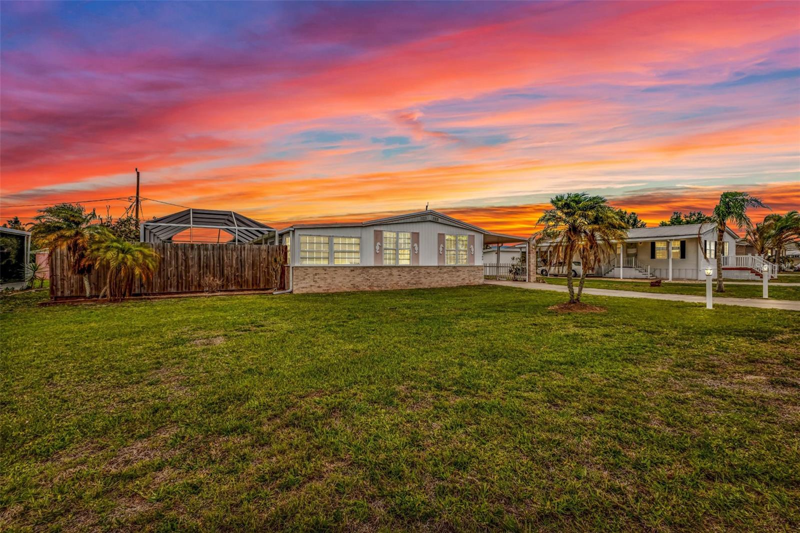 Photo of 29180 CRAWFORD AVENUE PUNTA GORDA FL 33982