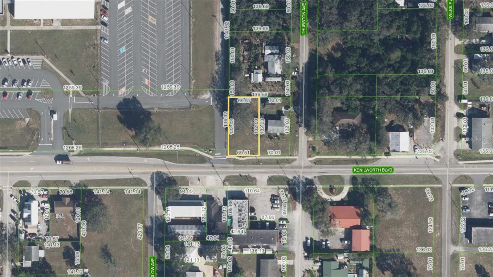 Photo of 3720 KENILWORTH BOULEVARD SEBRING FL 33870