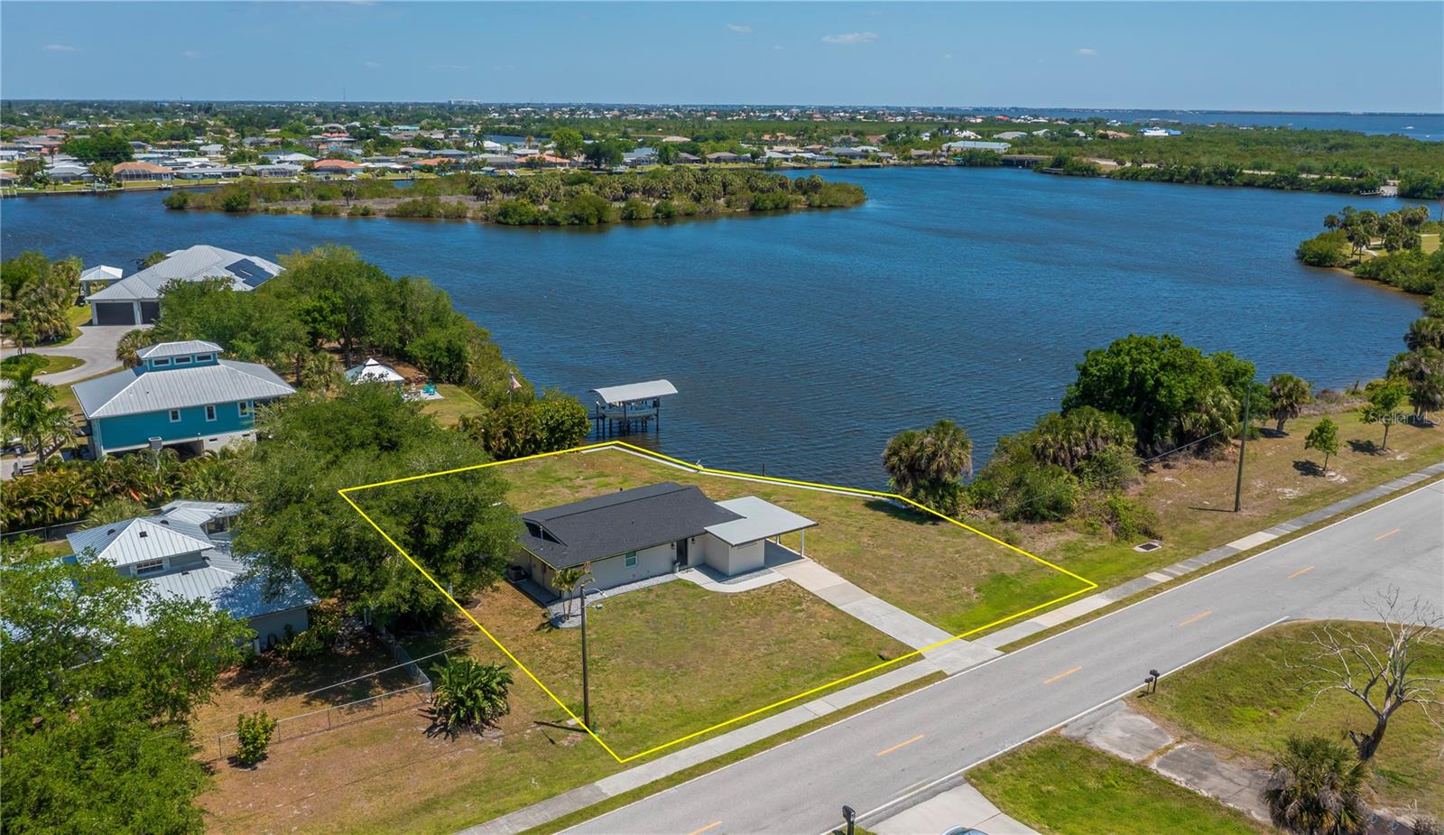 Photo of 3404 LAKE VIEW BOULEVARD PORT CHARLOTTE FL 33948