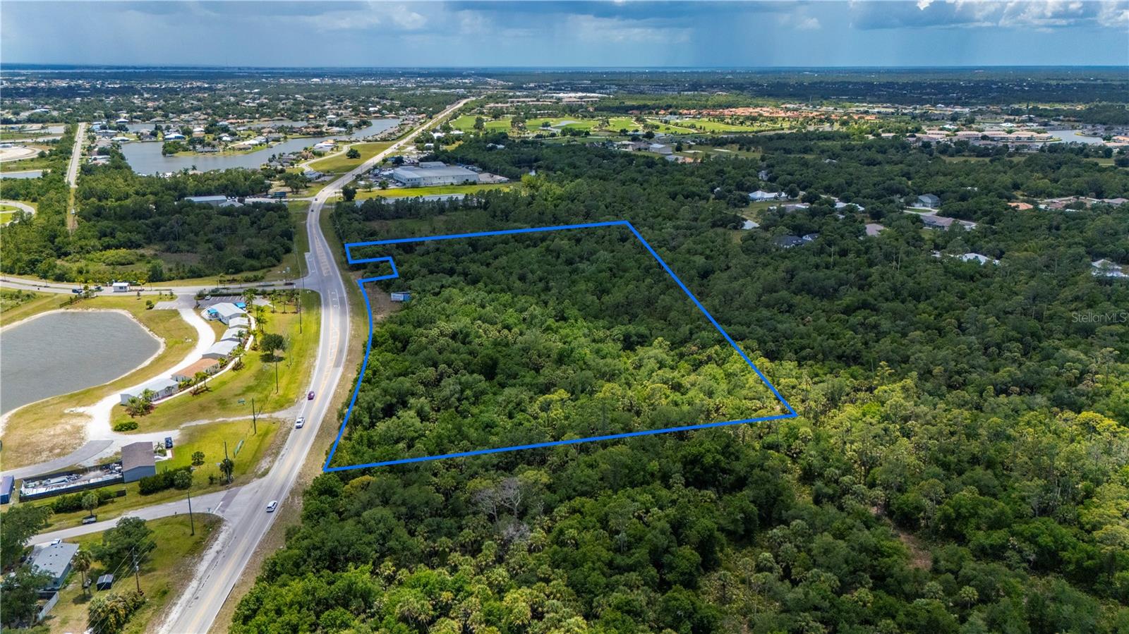 Photo of SW CO RD 769 LAKE SUZY FL 34269