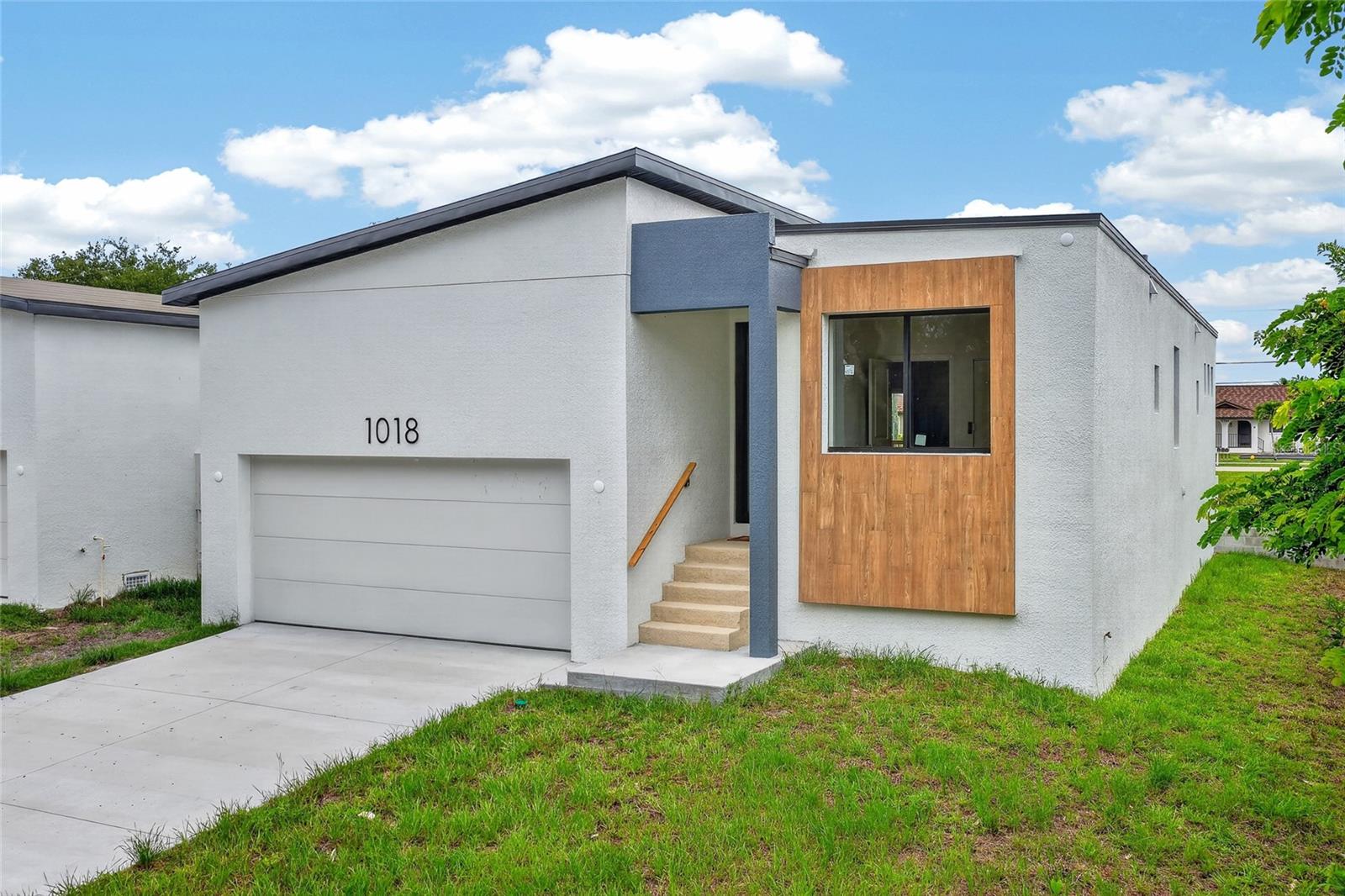 Photo of 1018 S MARLIN DRIVE PUNTA GORDA FL 33950
