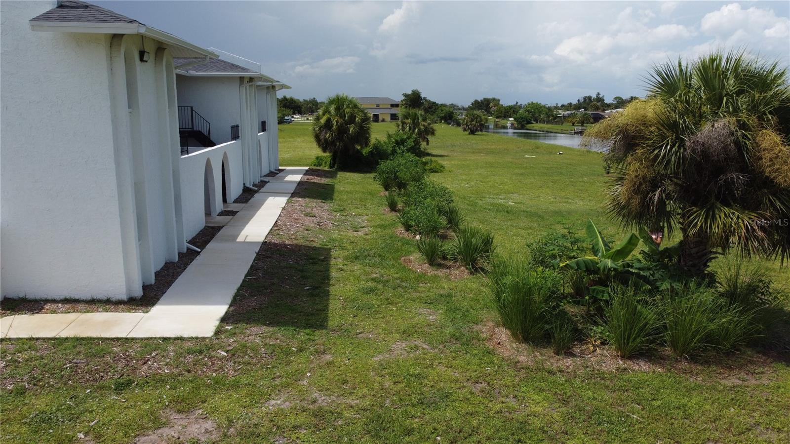 Photo of 146 BOUNDARY BOULEVARD #B 102 ROTONDA WEST FL 33947