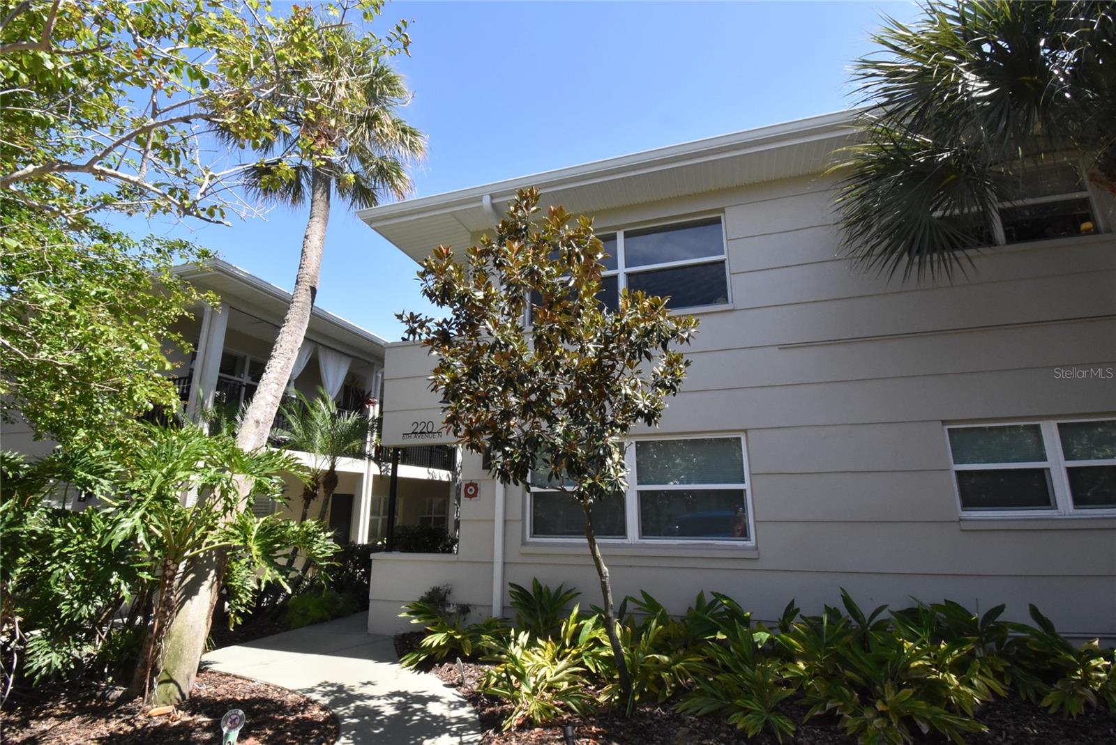 Photo of 220 6TH AVENUE #11 ST PETERSBURG FL 33701