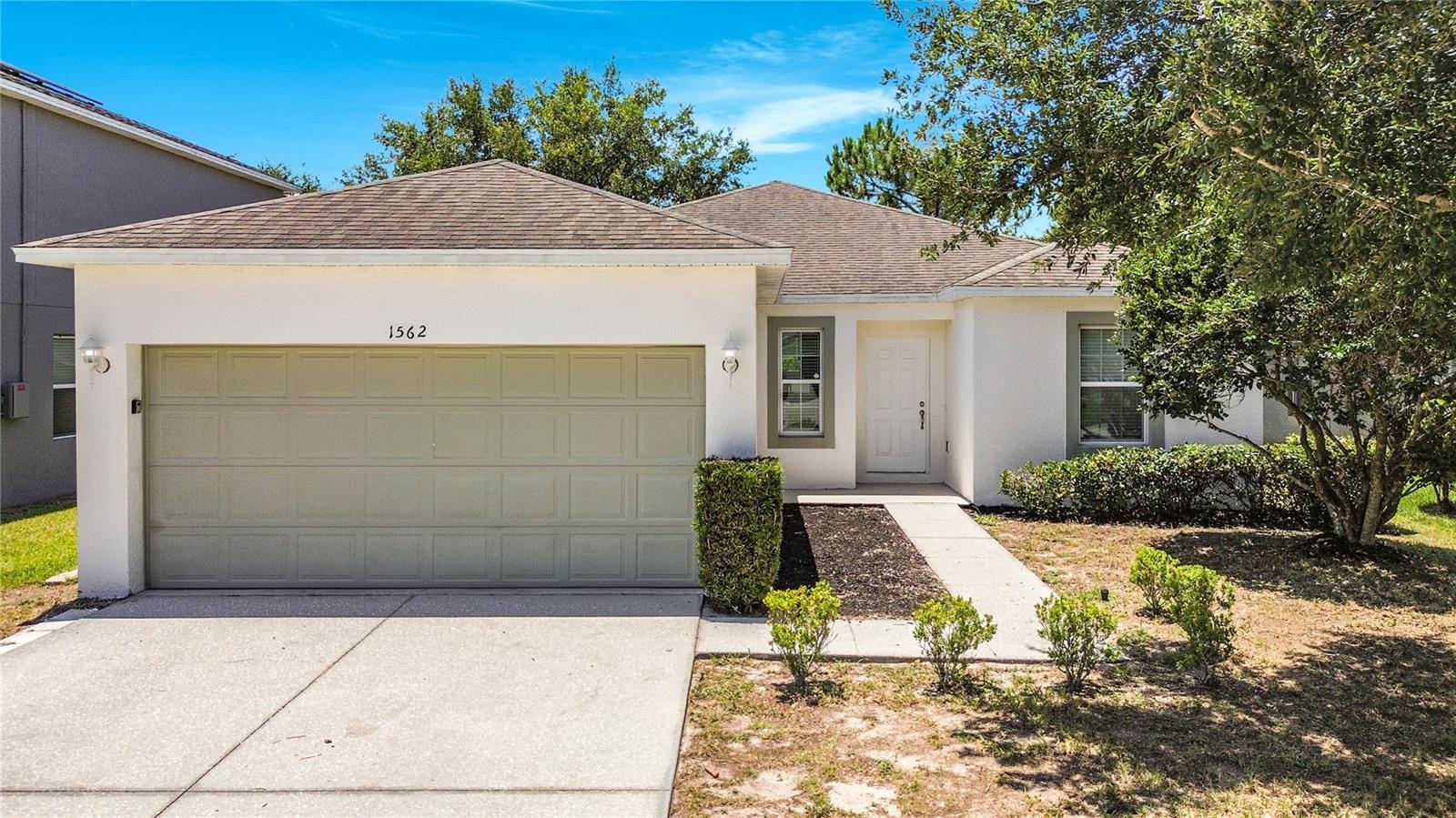 Photo of 1562 TAMARIND ROAD DAVENPORT FL 33896