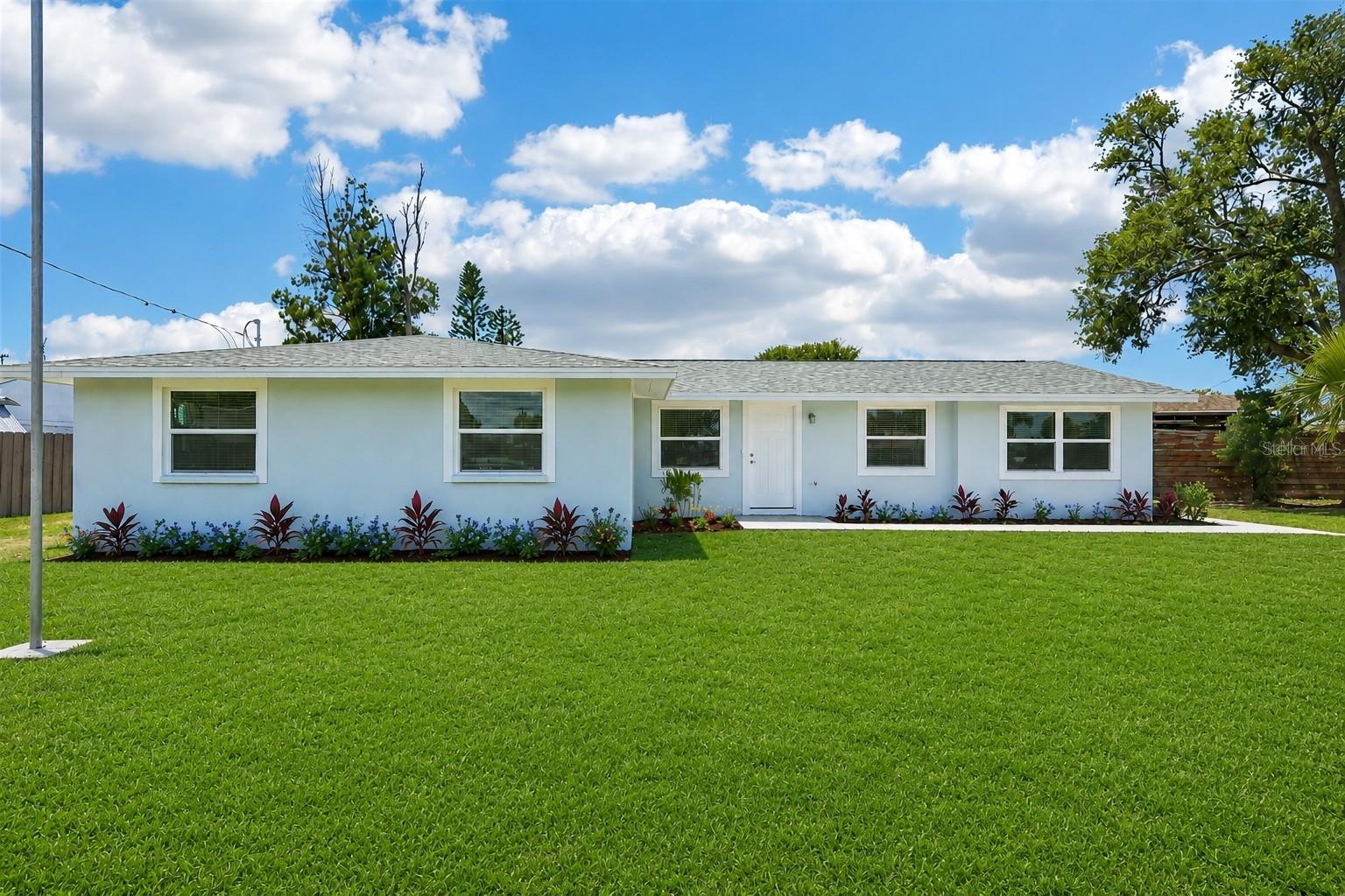 Photo of 802 WHITE HERON BOULEVARD RUSKIN FL 33570
